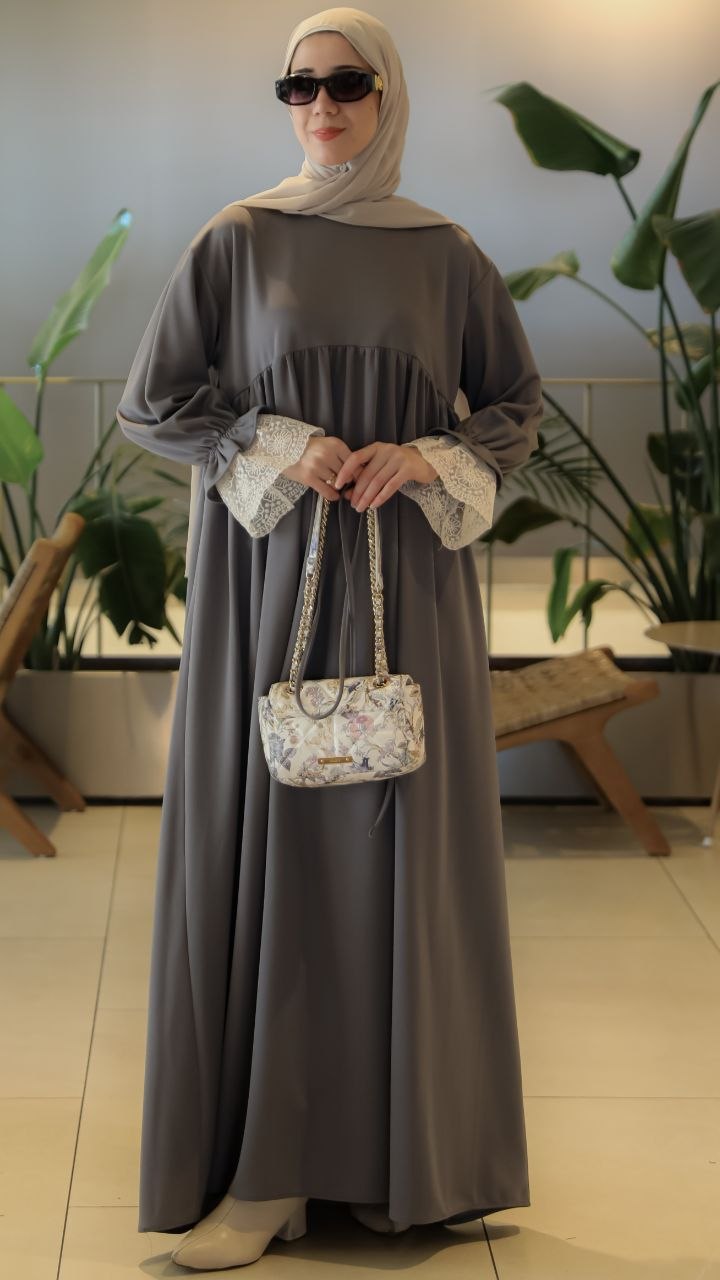 Dantel Manşetli Oversize Elbise